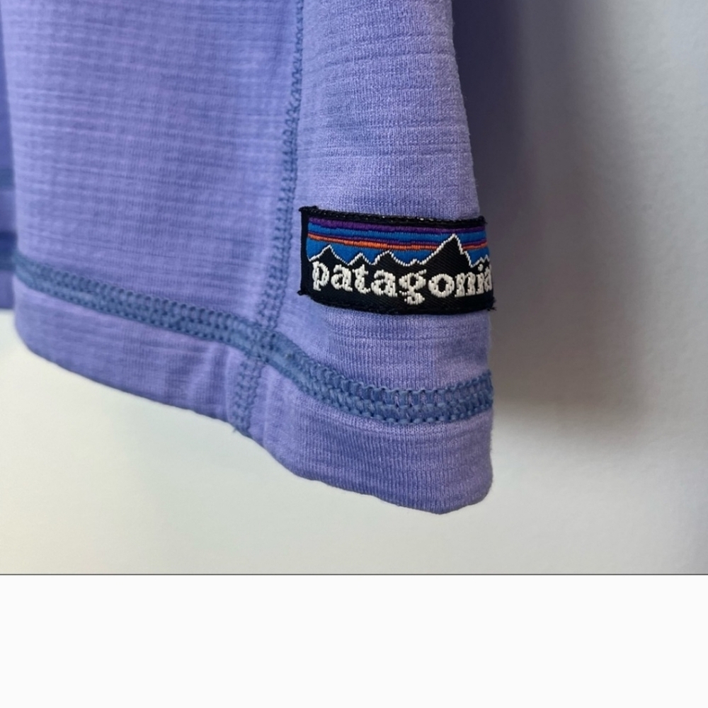 Patagonia Light Purple Half Zip Light Fleece Sweatshirt (M)